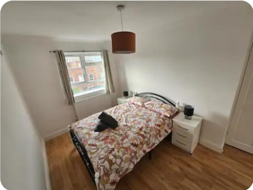 Apartamento New Flat Next The Tube And Connections To The Centre Londres Exterior foto